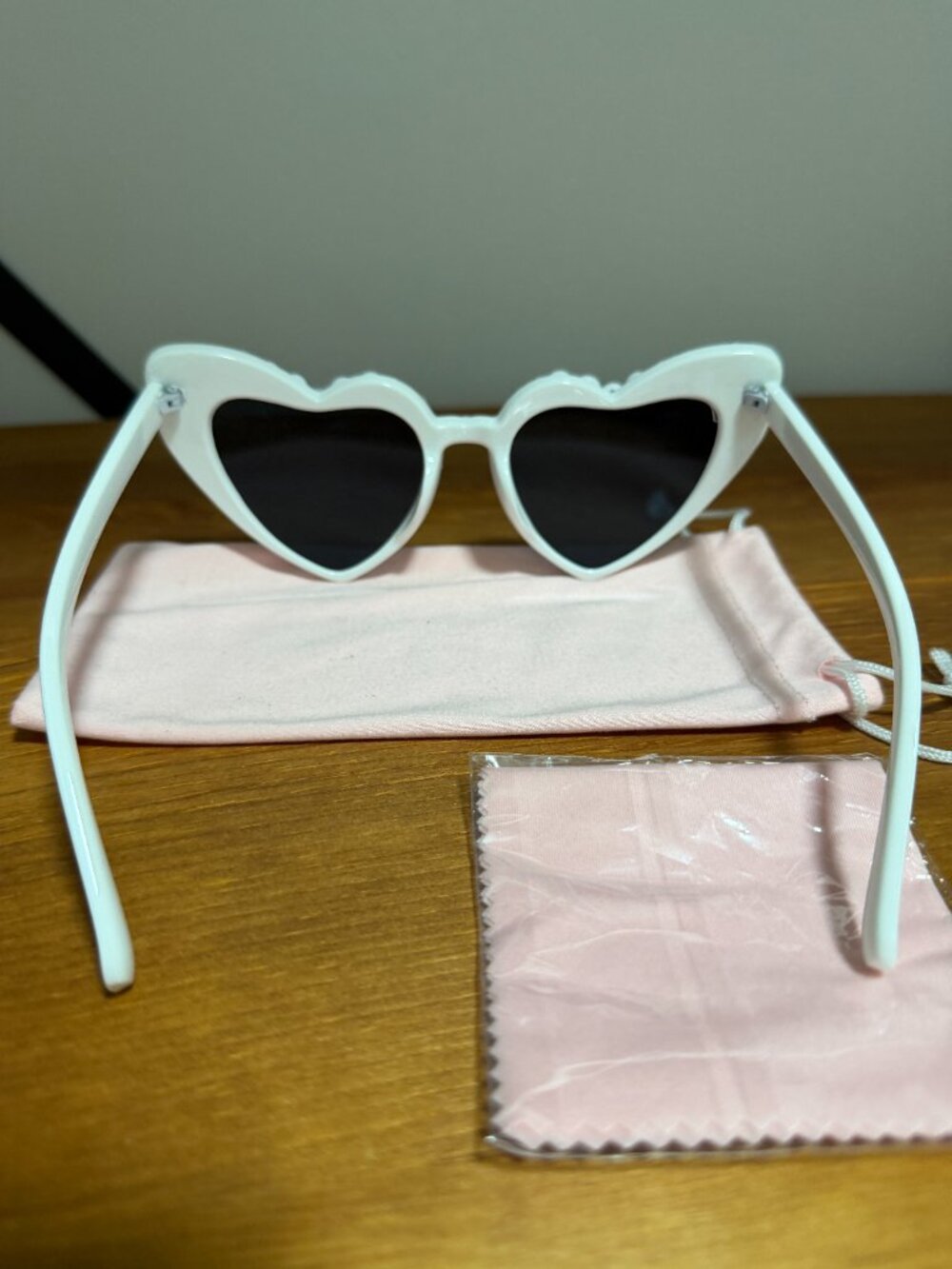 NWT Bride To Be Sunglasses - Picture 2 of 2